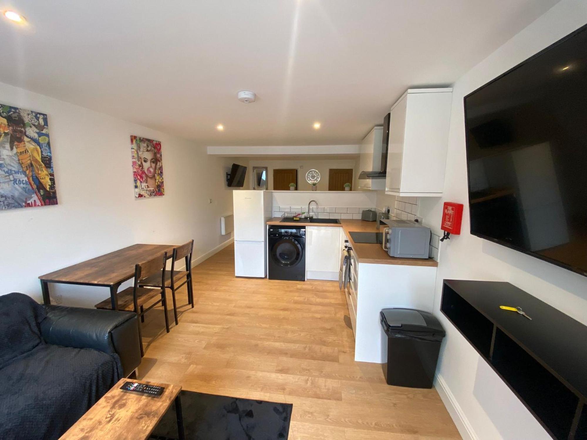 Rentals Leicester 54 - Free Street Parking エクステリア 写真